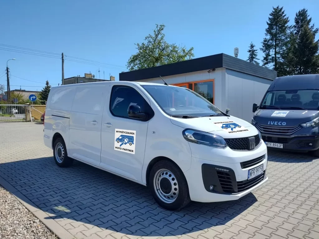 Fiat-Scudo-Furgon-ŚREDNI-Bus-dostawczy-1